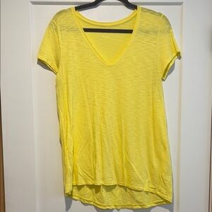 Lilly Pulitzer Yellow Relaxed Short Sleeve Etta T-shirt